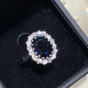 Gorgeous 2.88CT Sapphire & Diamond Engagement Ring